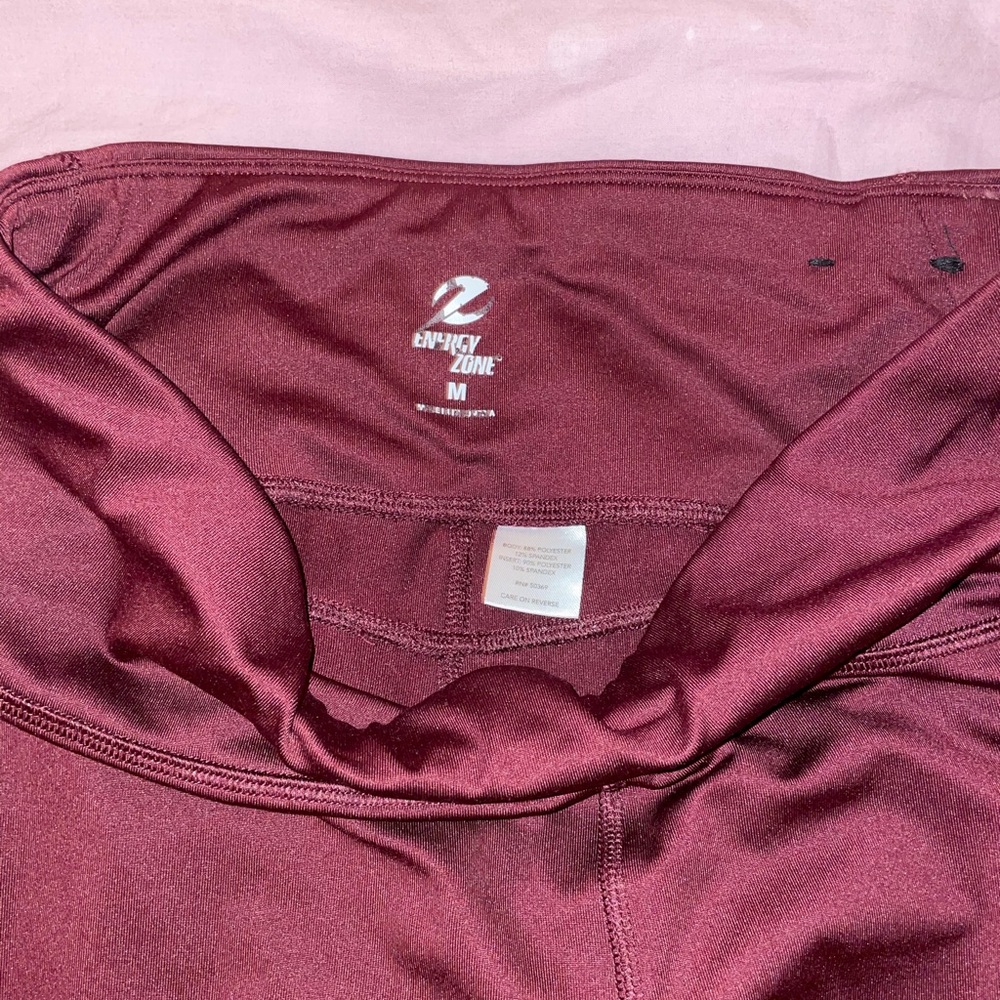Maroon leggings